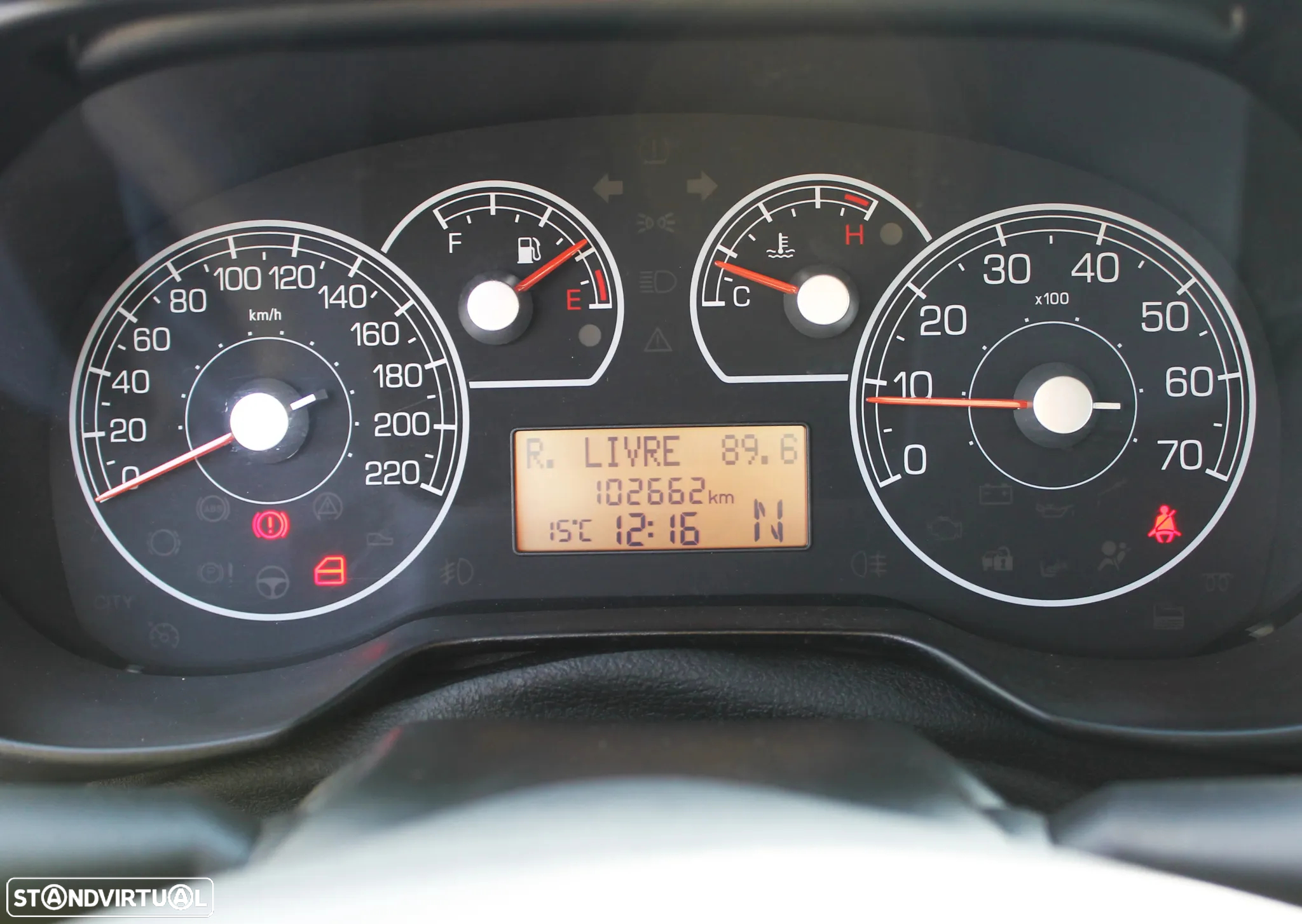Fiat Grande Punto - 23