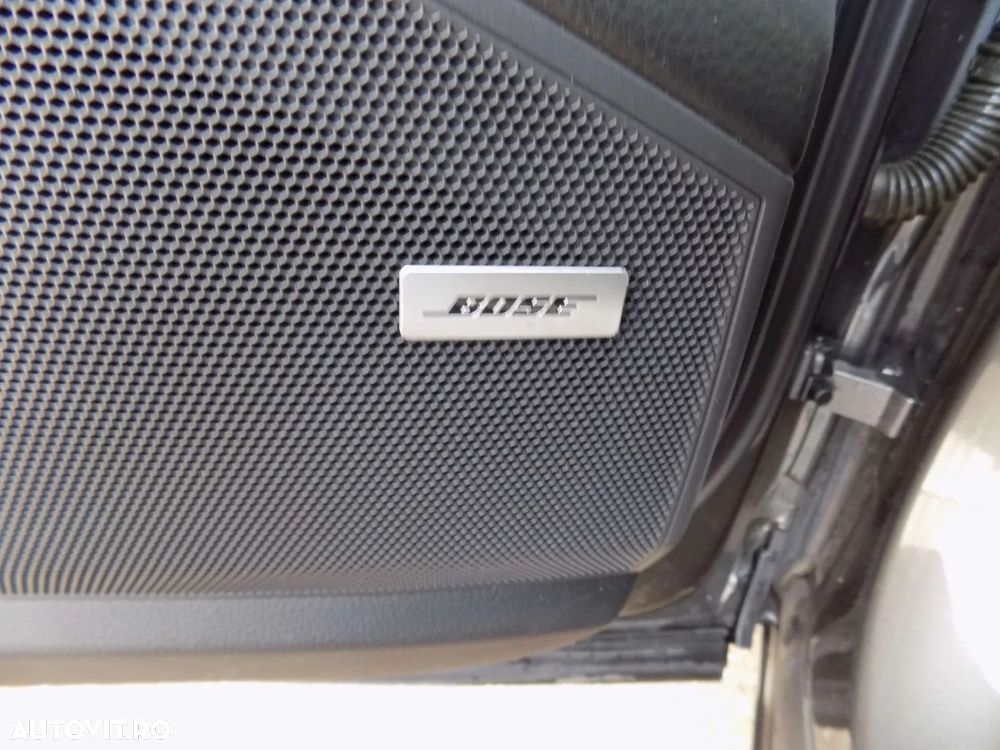 Porsche Cayenne Standard - 17