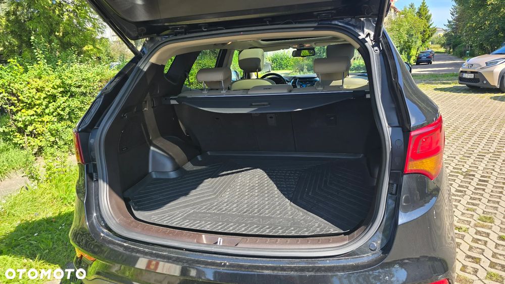 Hyundai Santa Fe - 5