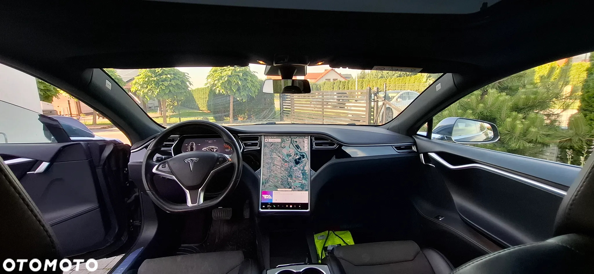 Tesla Model S Long Range Plus - 14