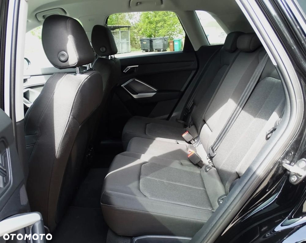 Audi Q3 2.0 TDI Sport S tronic - 19
