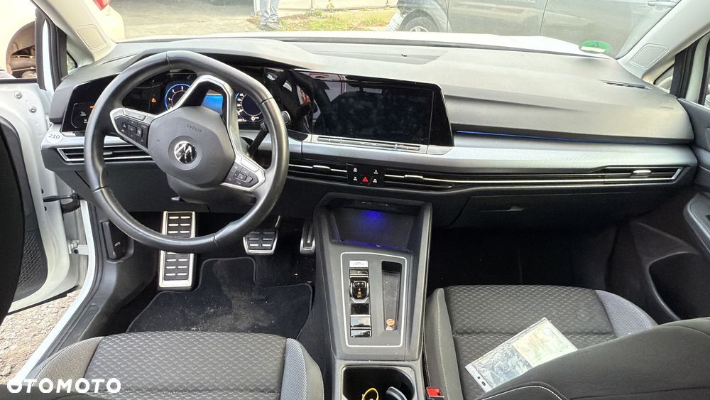 Volkswagen Golf 2.0 TDI SCR DSG Active - 16