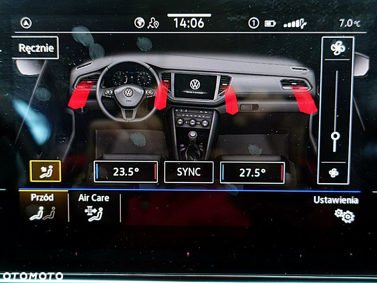 Volkswagen T-Roc - 40