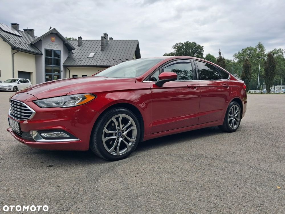 Ford Fusion - 8