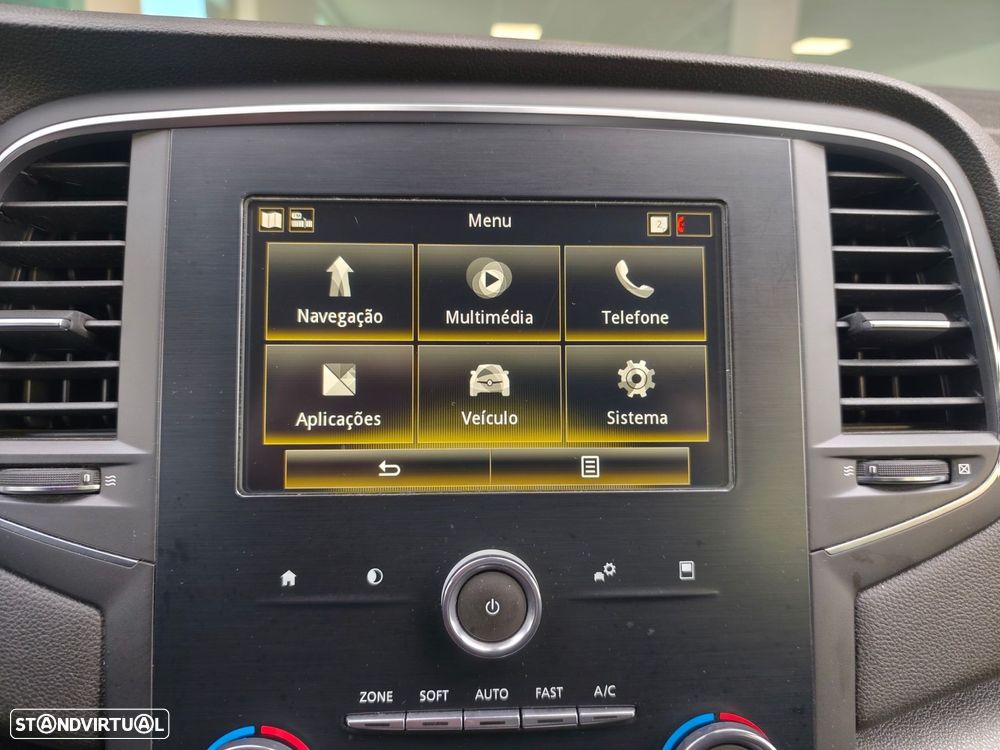 Renault Mégane Sport Tourer 1.3 TCe Limited - 32