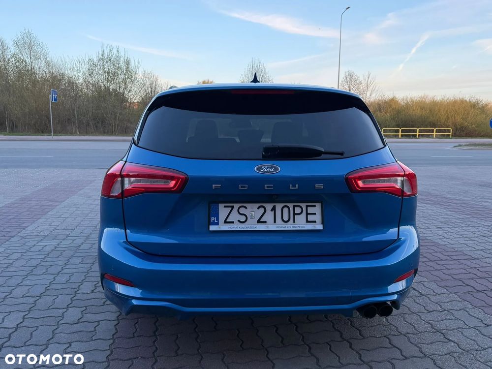 Ford Focus 1.0 EcoBoost ST-Line - 2
