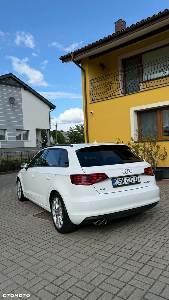 Audi A3 Sportback - 4
