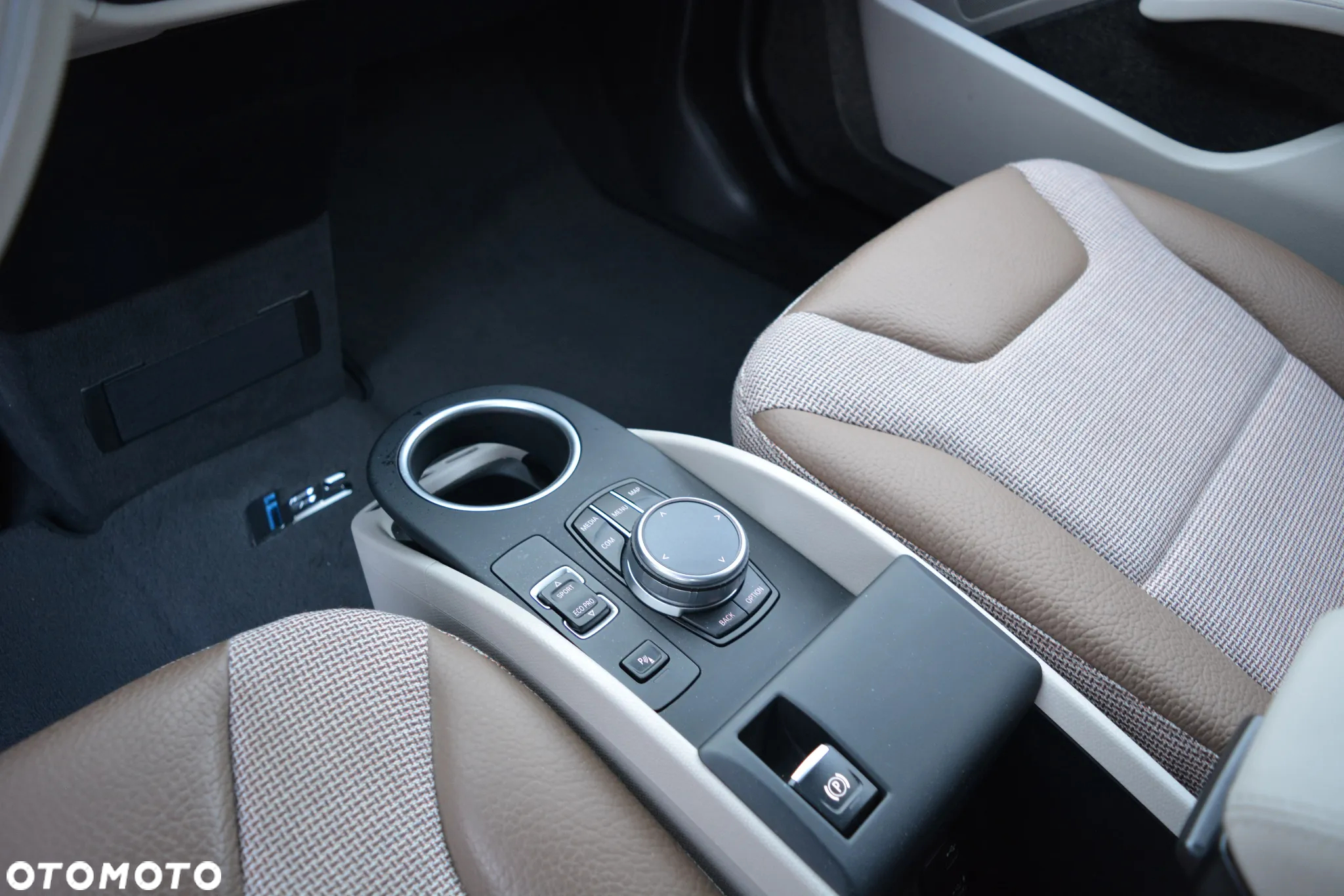 BMW i3 i3S 120 Ah - 18