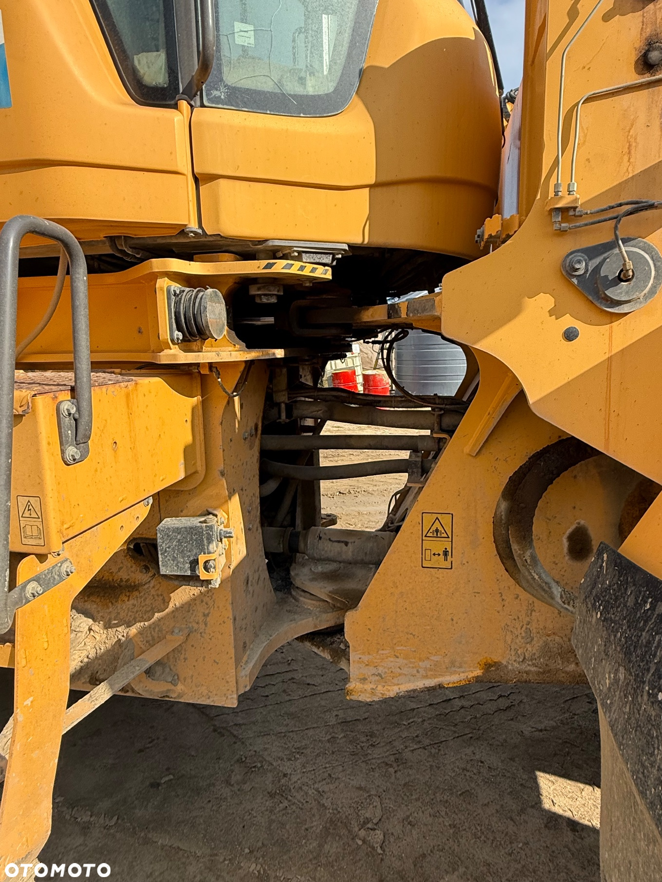 Volvo L180G - 5