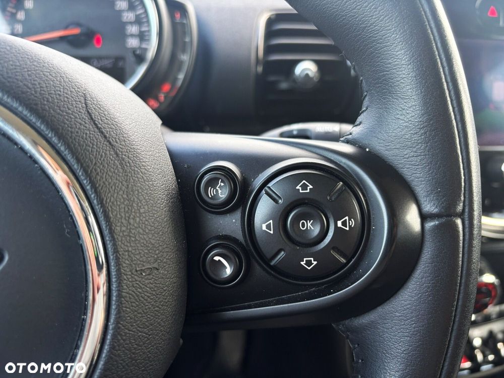 MINI Clubman One - 16