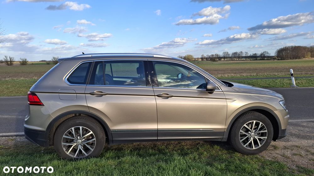 Volkswagen Tiguan 2.0 TDI SCR (BlueMotion Technology) Comfortline - 13