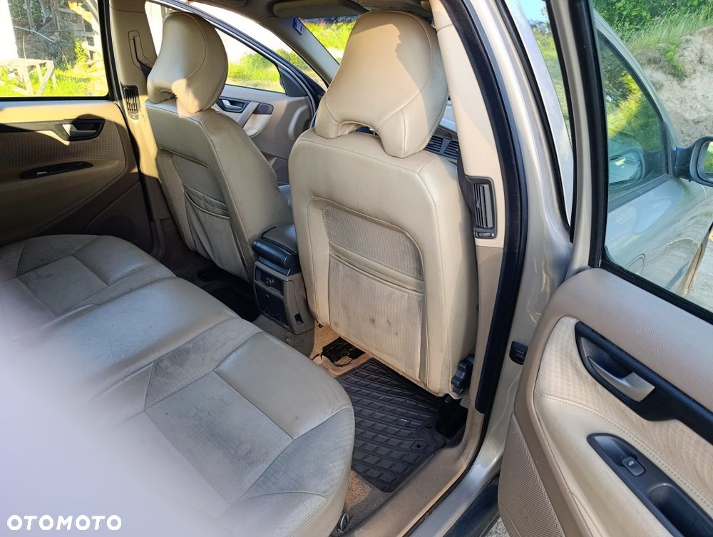 Volvo V70 - 4