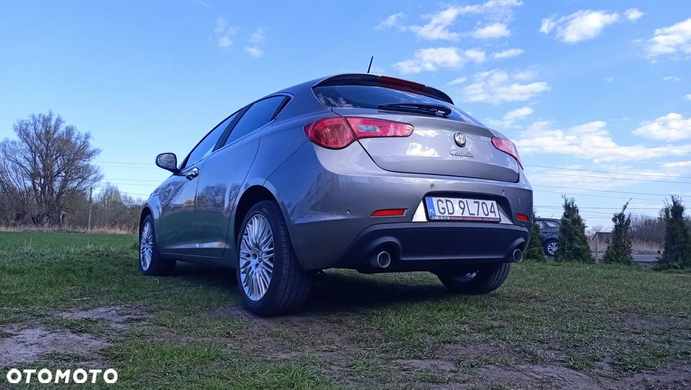Alfa Romeo Giulietta 2.0 JTDM Exclusive TCT EU6 - 6