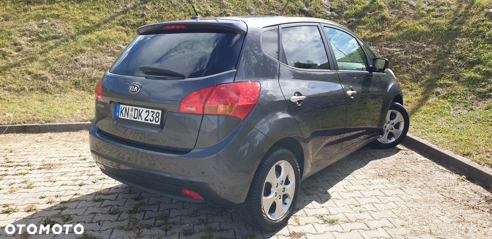 Kia Venga 1.6 Business Line - 18