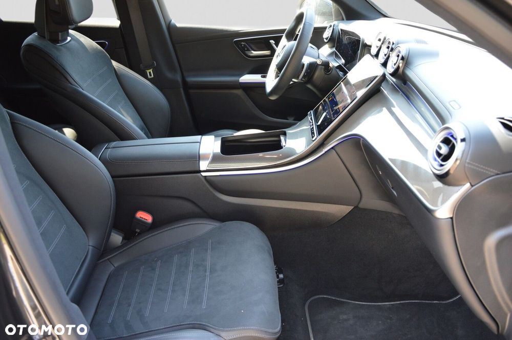 Mercedes-Benz GLC 300 d mHEV 4-Matic AMG Line - 25