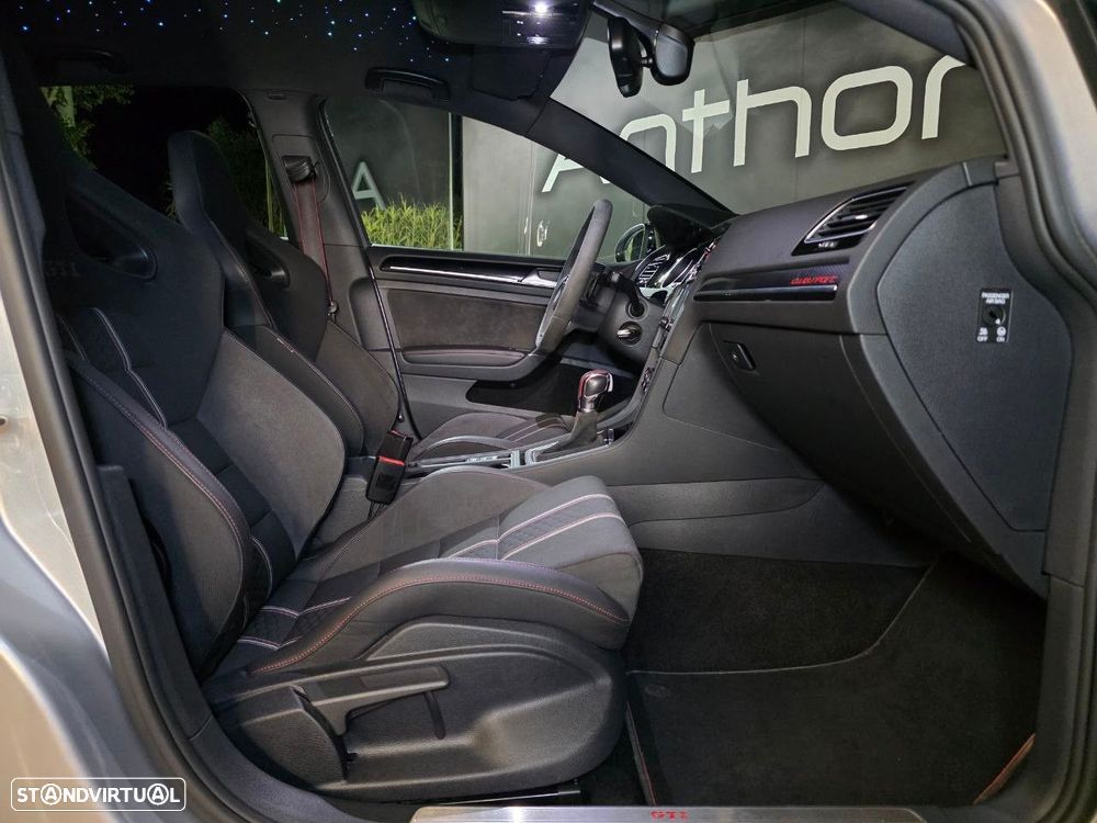 VW Golf GTI Clubsport DSG - 24