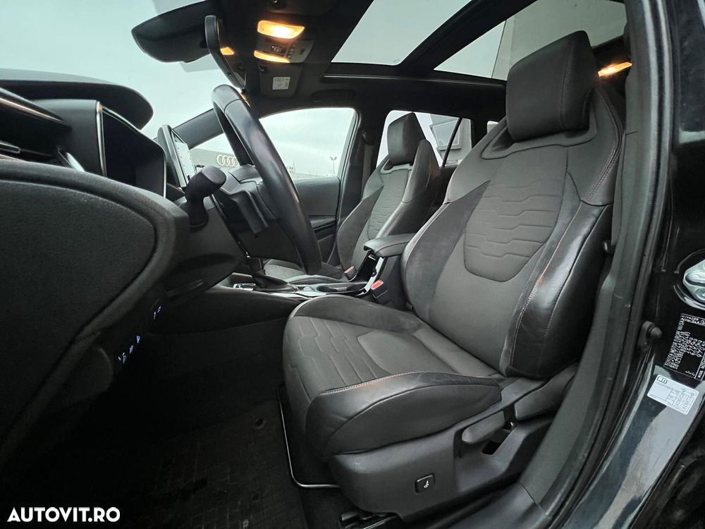 Toyota Corolla TS 2.0 184cp Hybrid Exclusive - 13