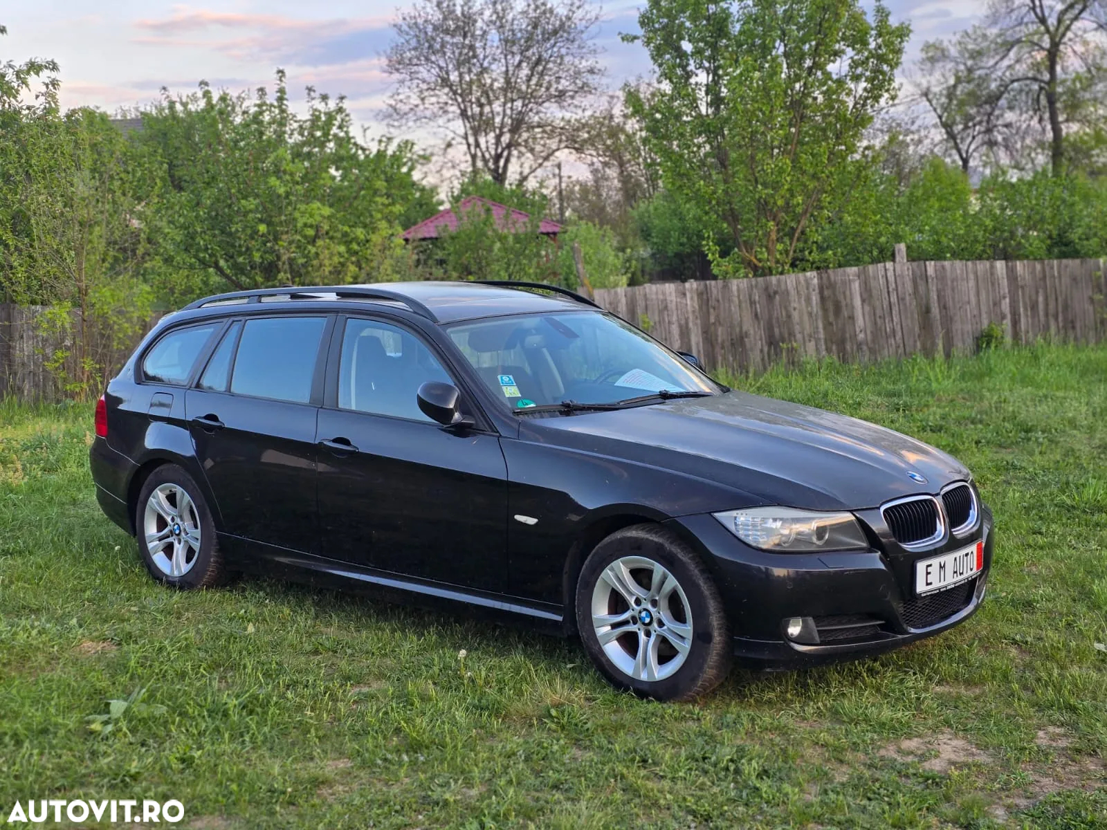 BMW Seria 3 318d DPF Touring - 3