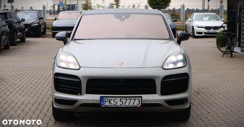 Porsche Cayenne - 10