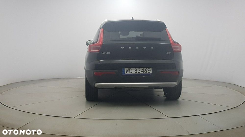 Volvo XC 40 - 6