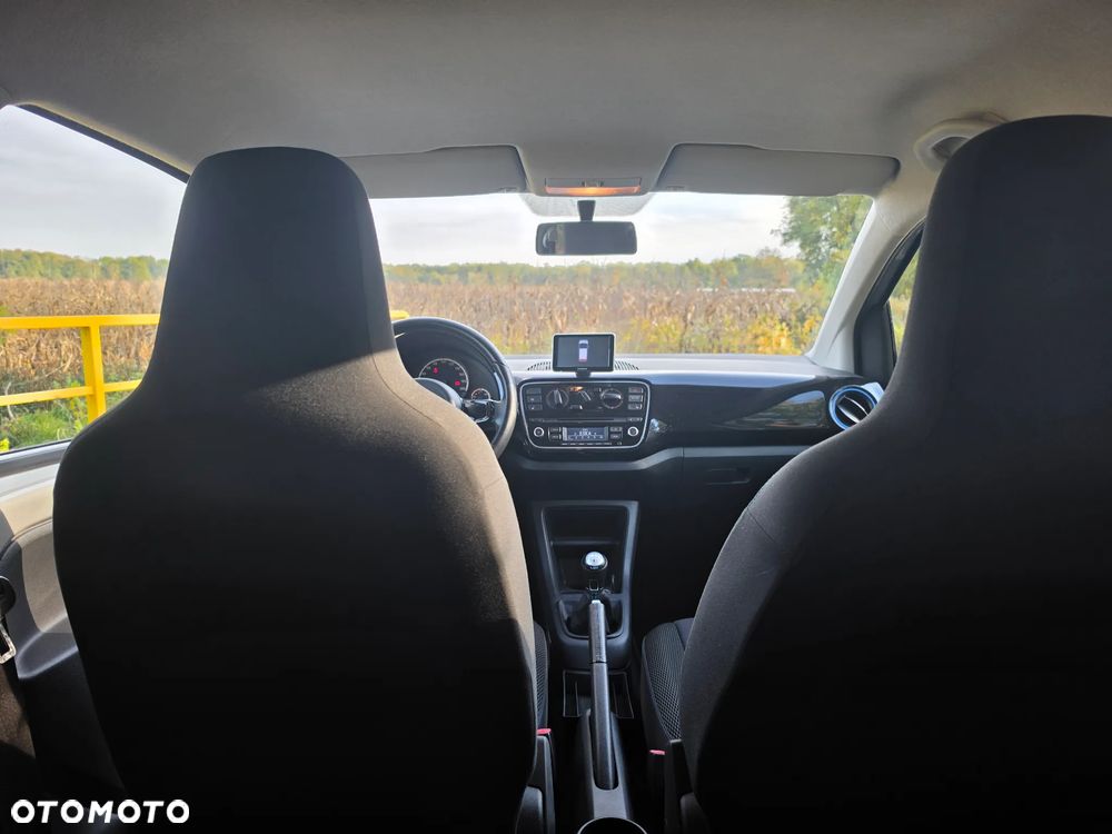 Volkswagen up! cup - 12