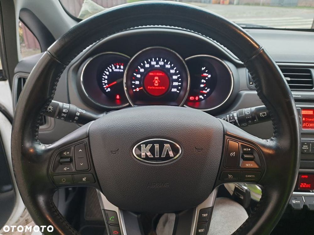Kia Rio - 20