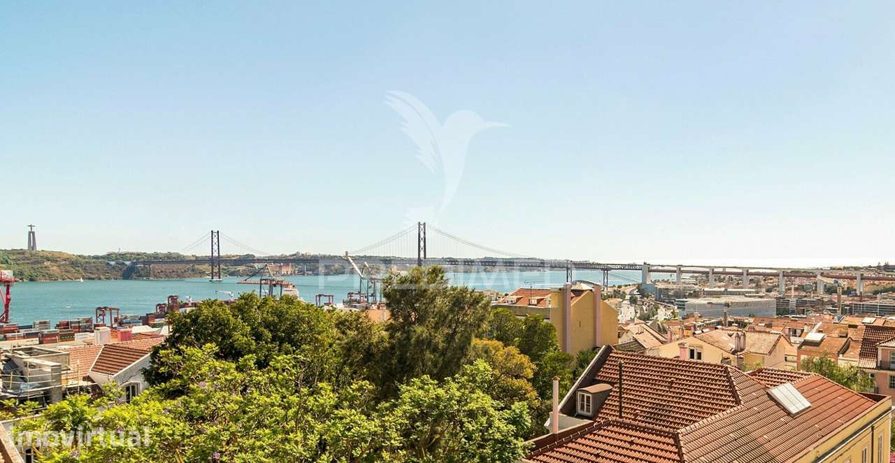 Magnífico T4 duplex com varandas, terraço e vista rio, Estrela, Lisboa - Grande imagem: 2/40