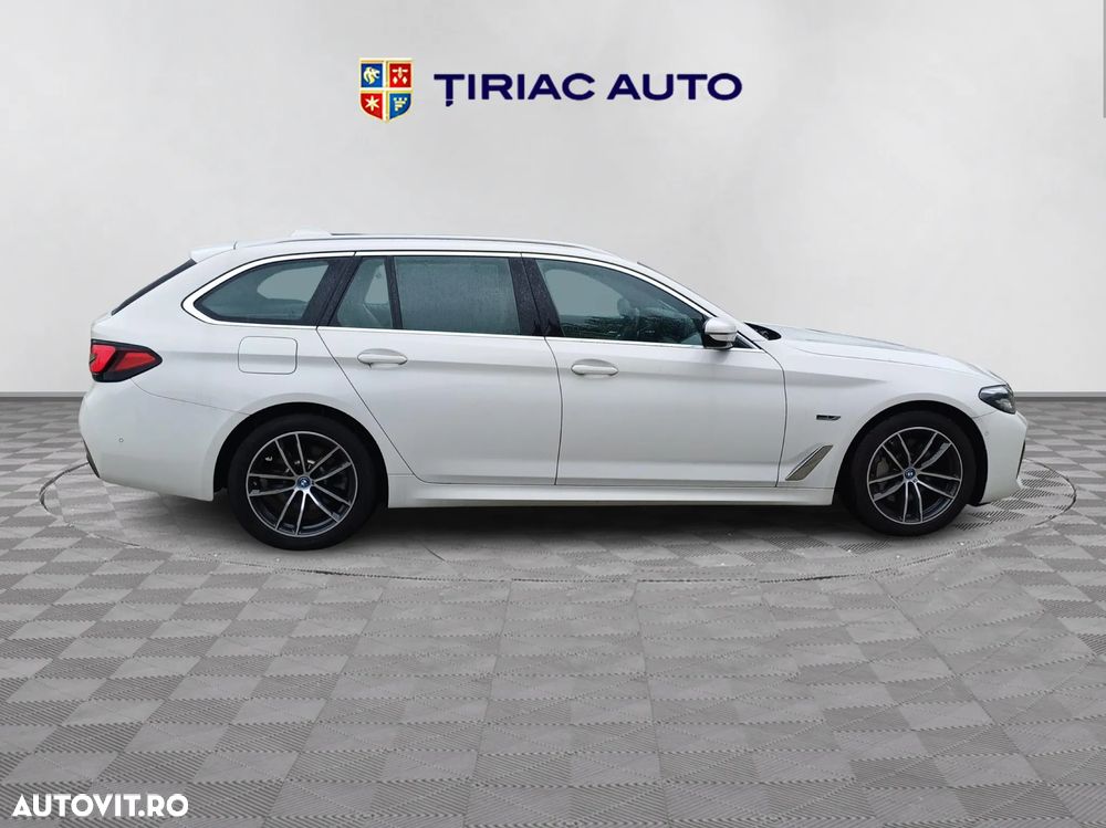 BMW Seria 5 530e xDrive Touring Aut. Luxury Line - 6