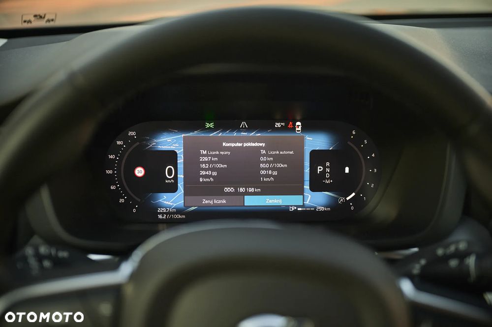 Volvo XC 60 B4 D AWD Momentum Pro - 31