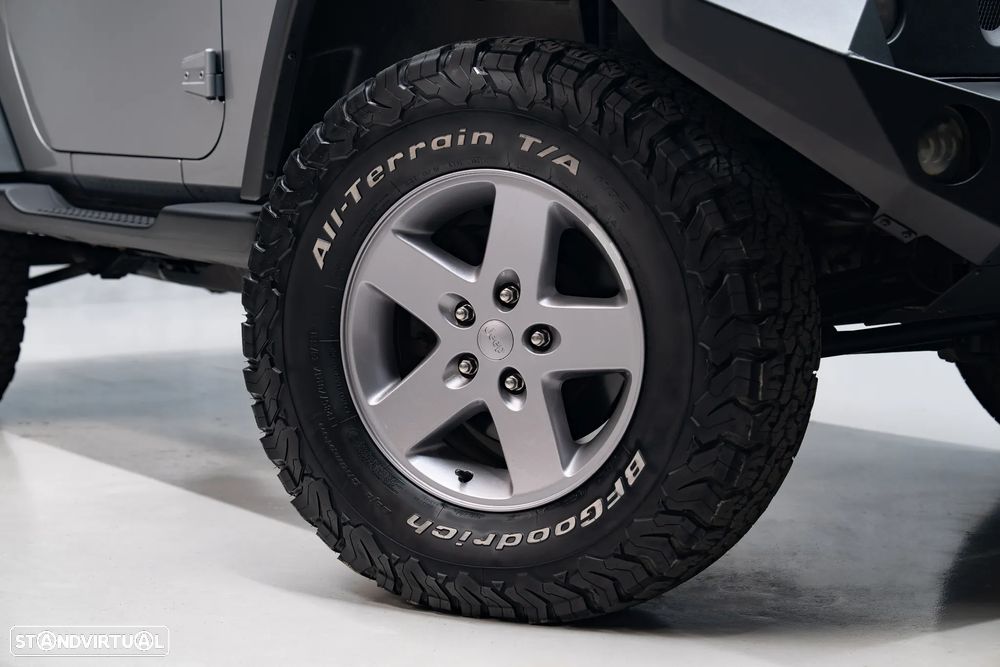 Jeep Wrangler 2.8 CRD Sport - 4