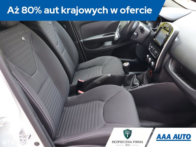 Renault Clio - 10