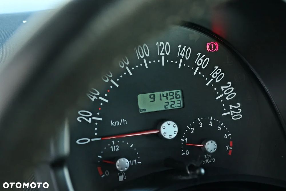 Volkswagen New Beetle - 39