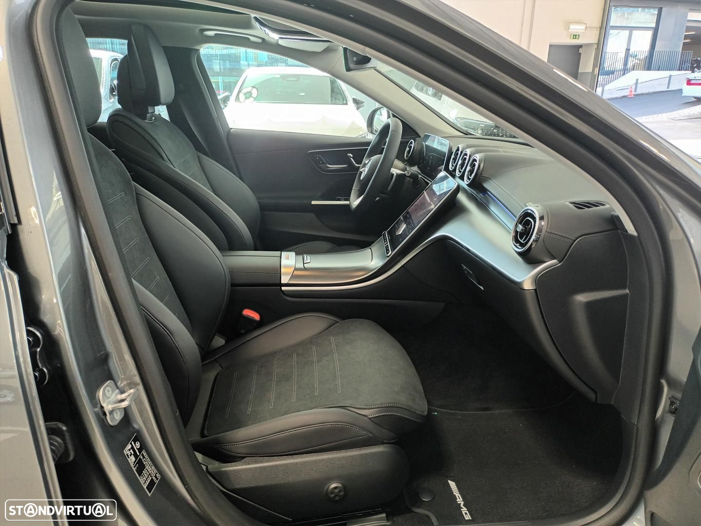 Mercedes-Benz C 300 de AMG Line - 15