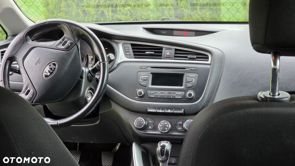 Kia Ceed 1.4 CRDi M - 27