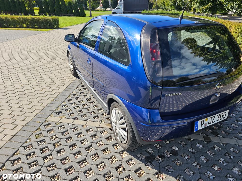 Opel Corsa 1.0 12V Selection 110 Jahre - 4