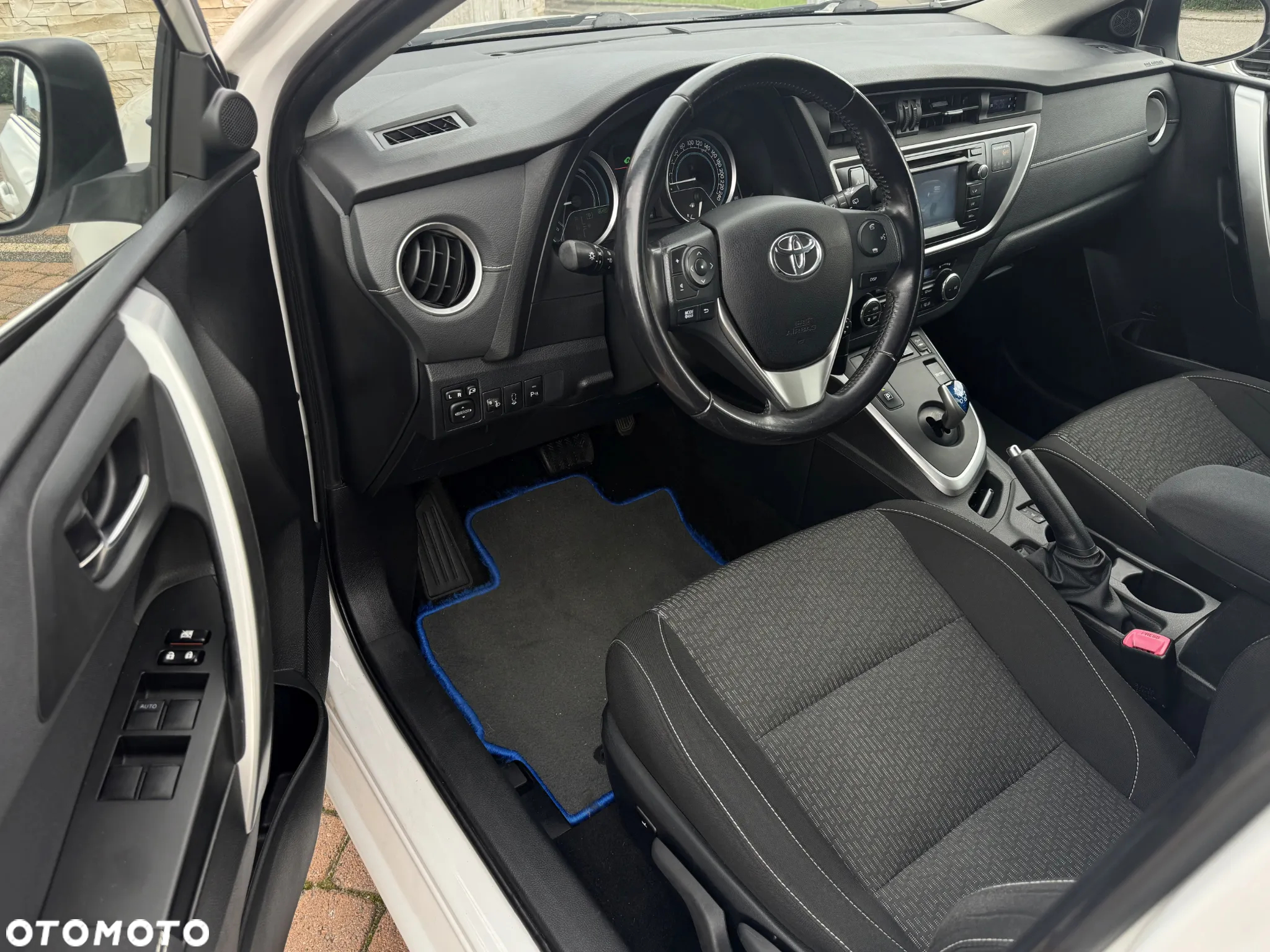 Toyota Auris - 6