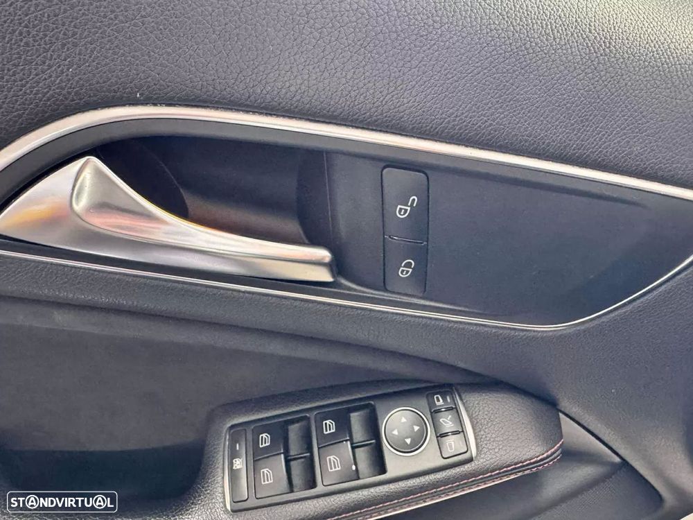 Mercedes-Benz A 200 CDI AMG Line - 15