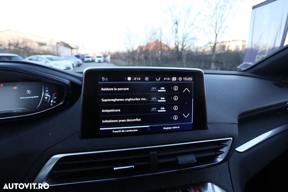 Peugeot 3008 1.2 PureTech Turbo S&S GT-Line - 18