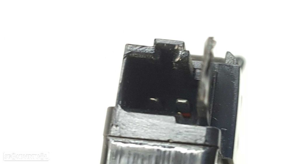 LUZ CENTRAL DE TRAVÃO SKODA SUPERB COMBI (3T5) COMFORT - 4