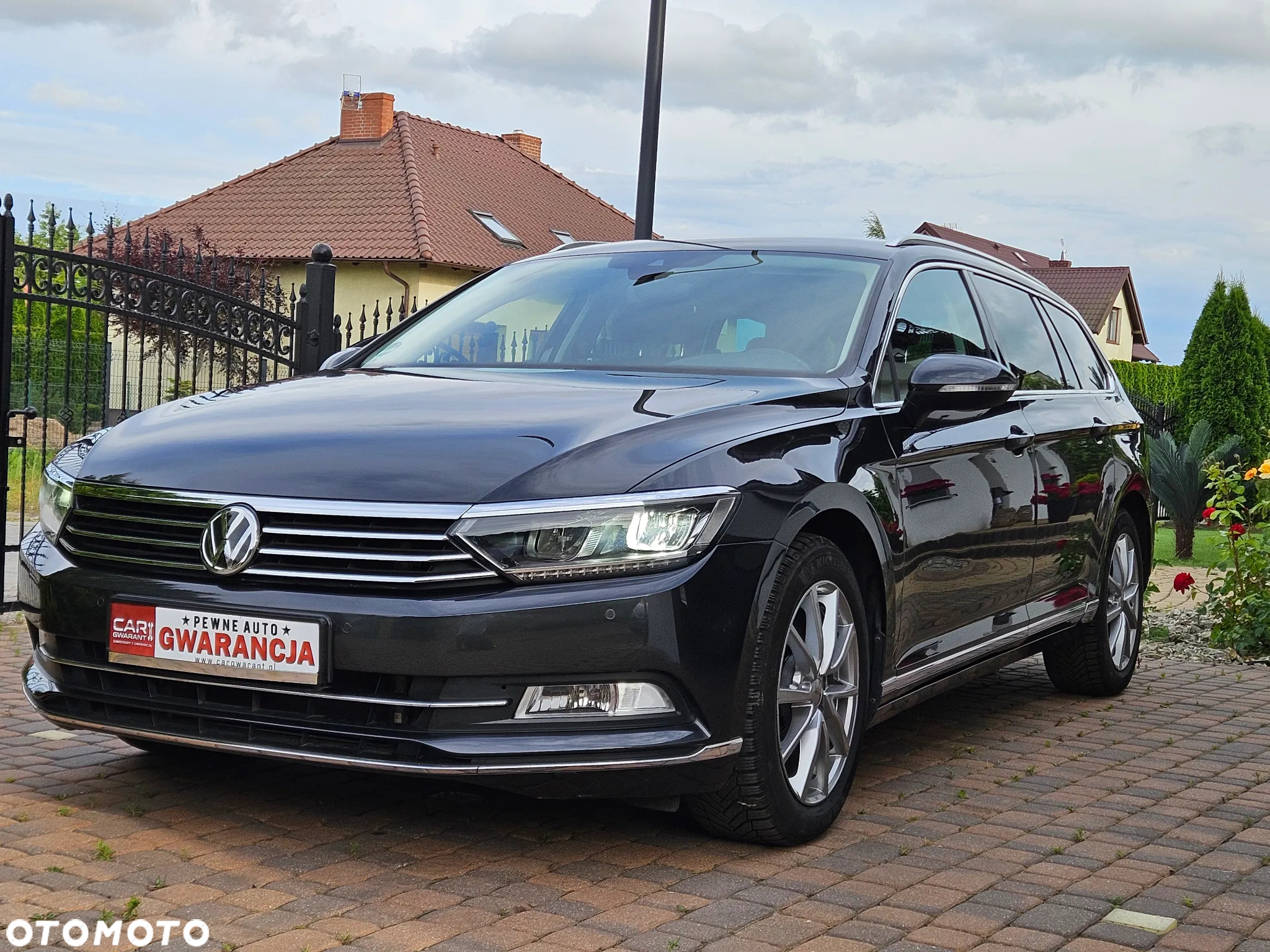 Volkswagen Passat - 2