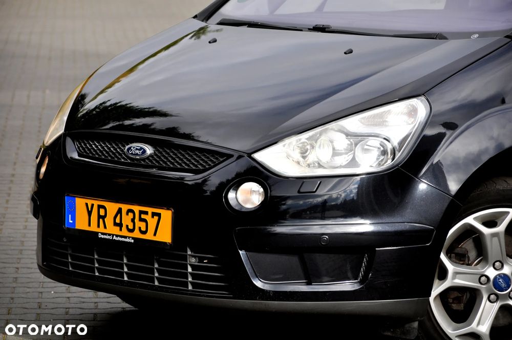 Ford S-Max 2.3 Titanium - 30