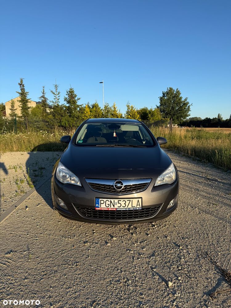 Opel Astra 1.7 CDTI DPF Edition - 4