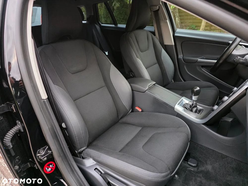 Volvo V60 - 28