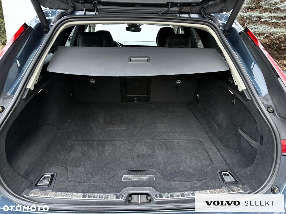 Volvo V90 - 10