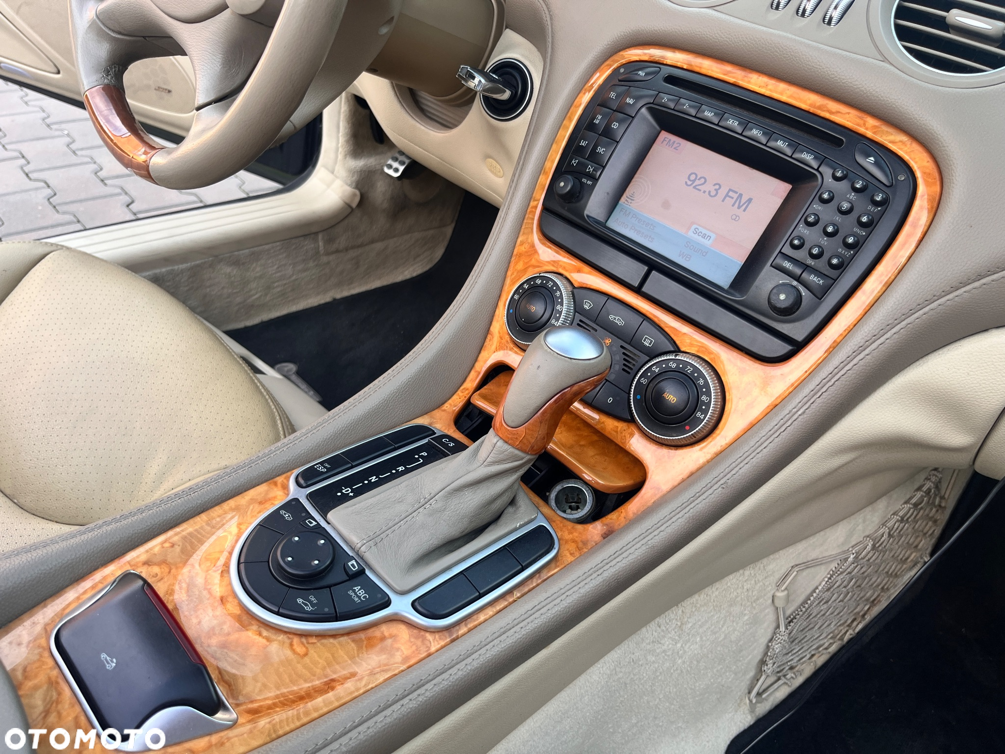 Mercedes-Benz SL 500 - 12