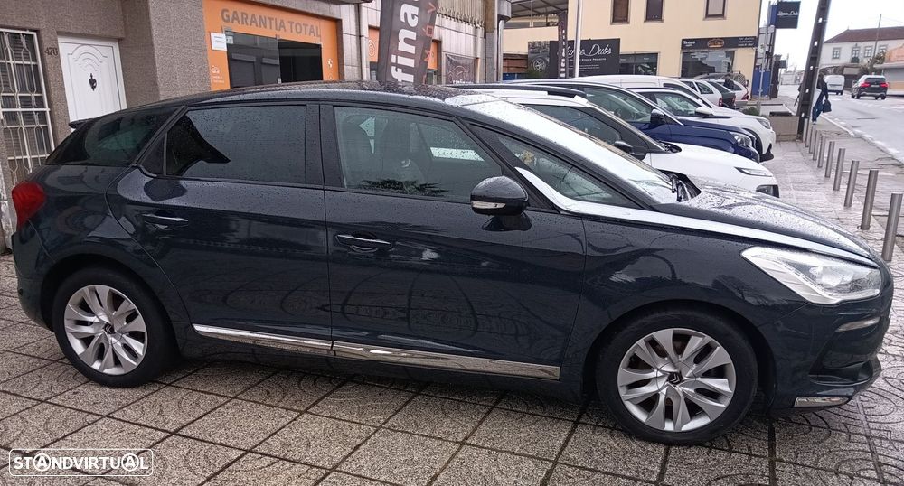 DS DS5 1.6 e-HDi Be Chic ETG6 - 6