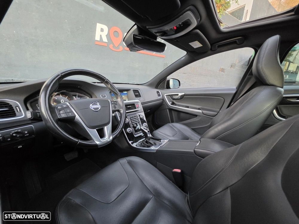 Volvo V60 Cross Country 2.0 D3 Summum Geartronic - 7