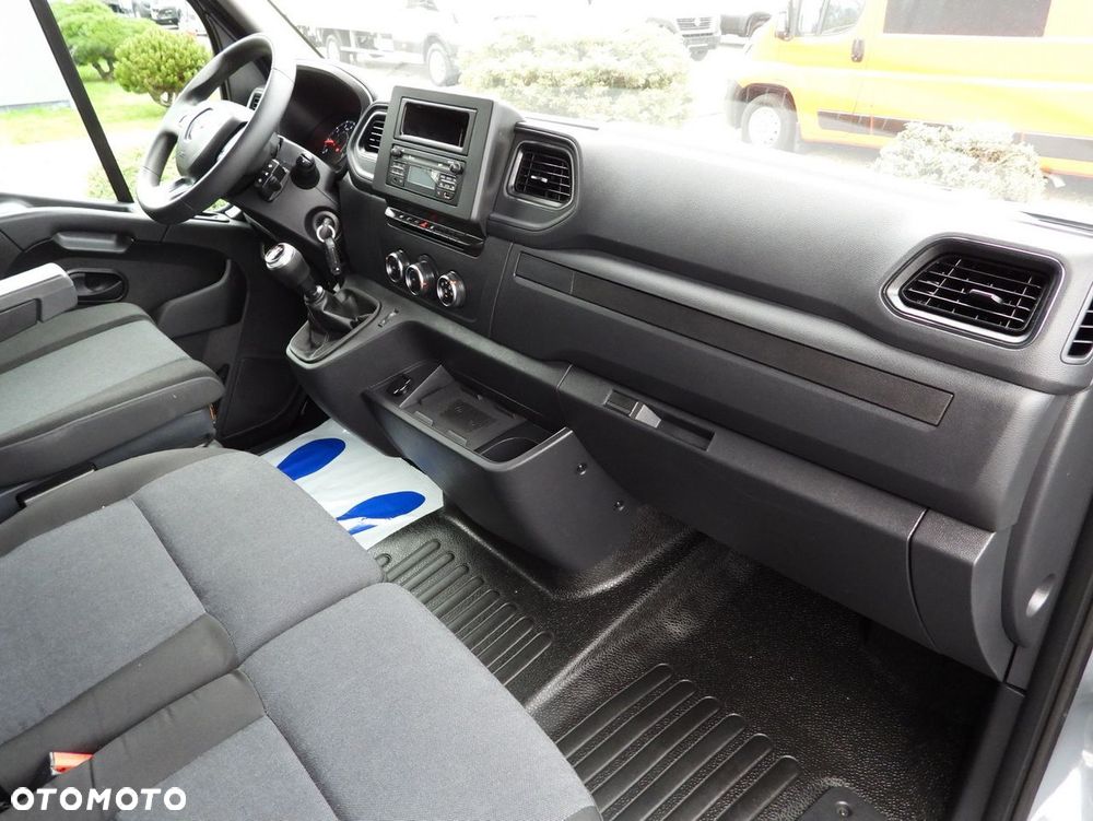 Renault MASTER PLANDEKA 10 PALET WEBASTO TEMPOMAT LEDY PNEUMATYKA KLIMATYZACJA  165KM - 39