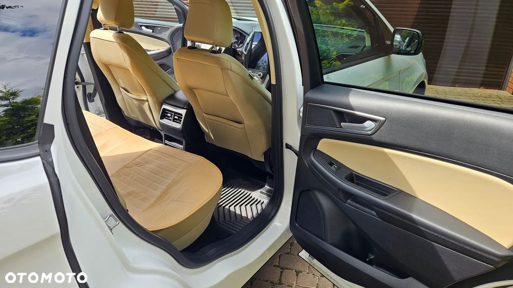 Ford Edge - 28