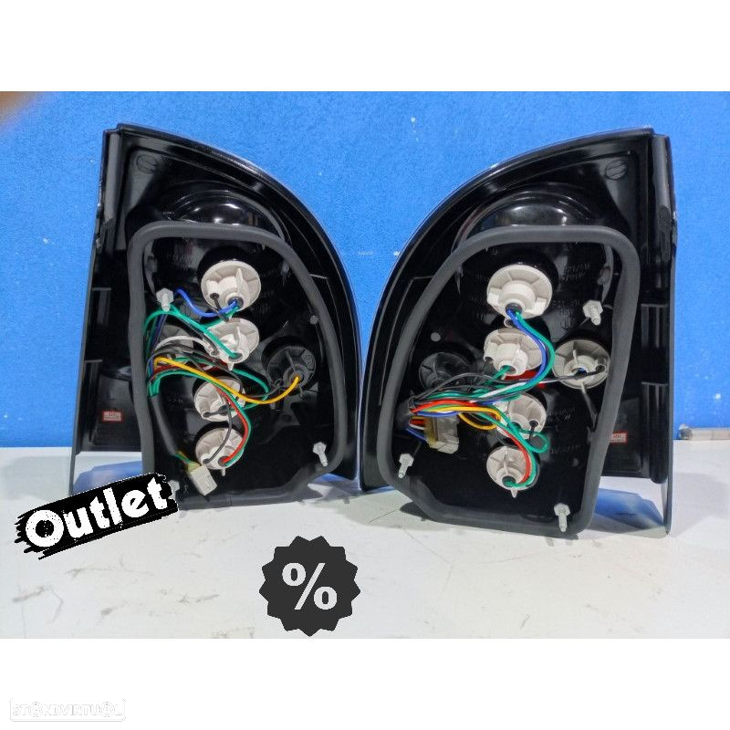 R147806C1 FAROLINS TRASEIROSVW PASSAT 3B VARIANT 96-00 PRETO - 6